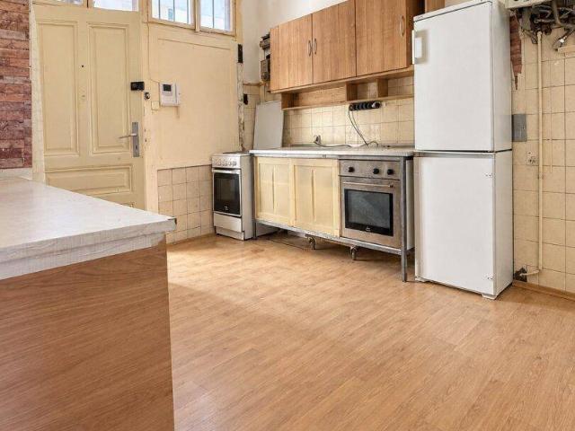3 Zimmer Altbauwohnung mit Gestaltungsmöglichkeiten – 1210 Wien