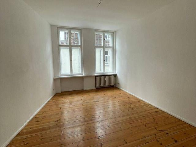 3 Zimmer Altbauwohnung in Berlin Westend