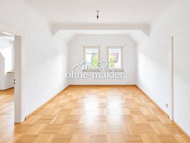 3 Zimmer Altbaucharme mit 100m² Rohdachboden als Ausbaureserve in Top Lage! PROVISIONSFREI!