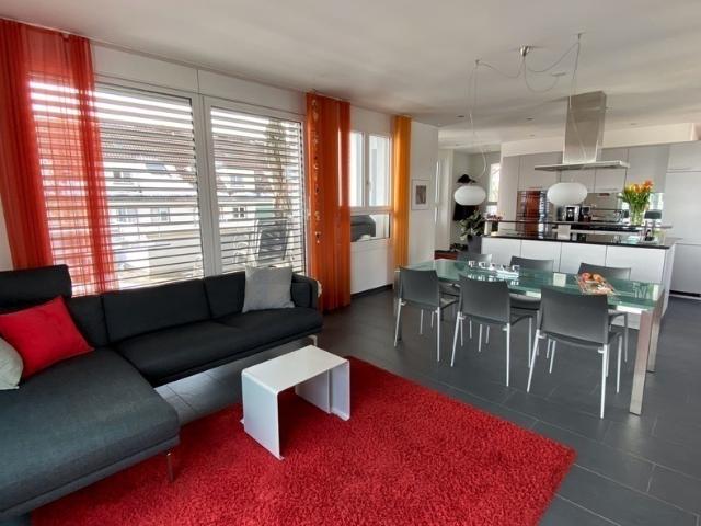 3½ ZIMMER ATTIKAWOHNUNG IN LIEBEFELD BE, MÖBLIERT, TEMPORÄR