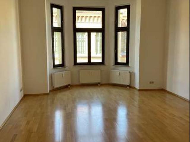 3 Zimmer Balkon, EBK & Stellplatz vorhanden 360° Rundgang