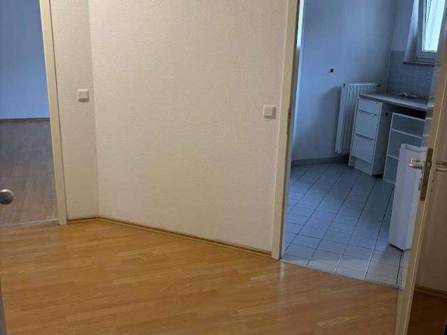 3 Zimmer | Balkon | Einbauküche