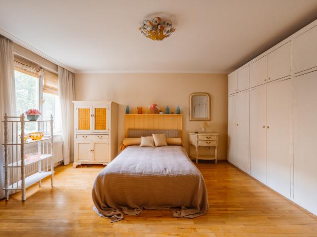3 Zimmer, Balkon und viel Potenzial in Elisabeth Vorstadt