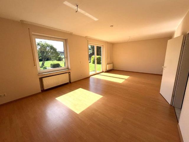 ~~3 Zimmer Bungalowanbau mit großem Garten!~~