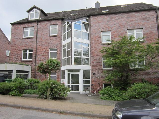 3 Zimmer Dachgeschosswohnung mit Balkon in Sasel