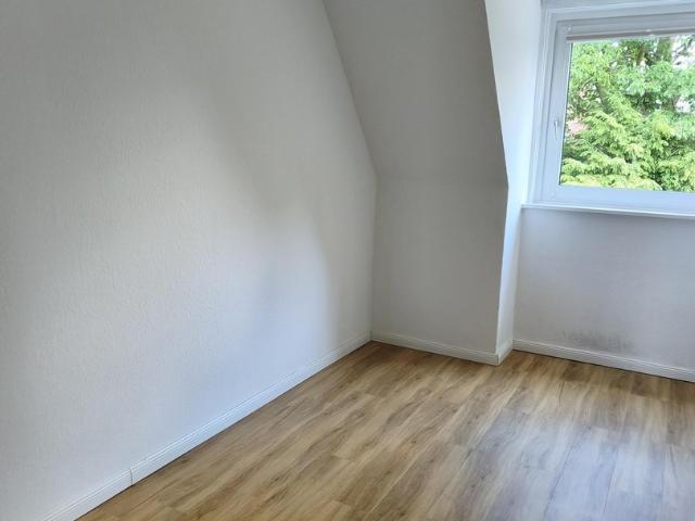 3 Zimmer Dachgeschosswohnung befristet auf 2 Jahre