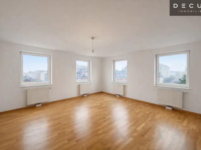 3 ZIMMER | DACHGESCHOSSWOHNUNG | PERFEKT ALS WG | AB SOFORT VERFÜGBAR