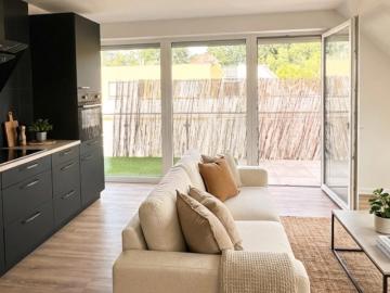 3 Zimmer Dachgeschosswohnung sonnige Terrasse gute Anbindung Parkplatz