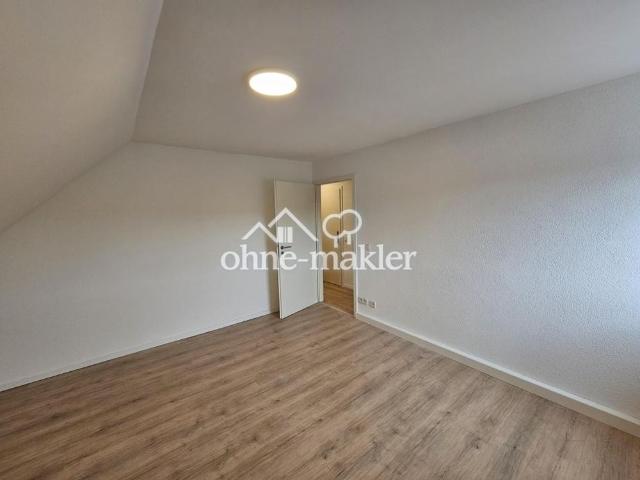 3 Zimmer Dachgeschoss Wohnung