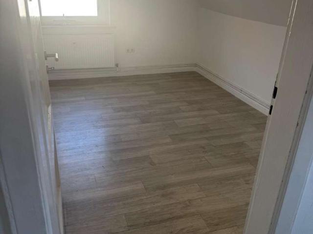 3 Zimmer Dachgeschoss Wohnung in Othfresen