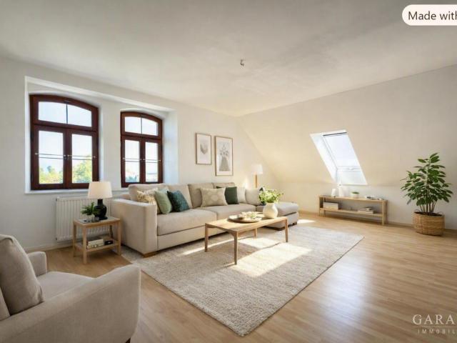 3 Zimmer Dachgeschoss Wohnung mit Bergblick und sofort bezugsfrei