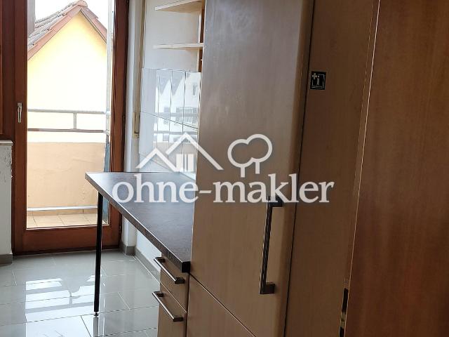 3 Zimmer DG Wohnung mit Balkon & Garage in Stuttgart Weilimdorf