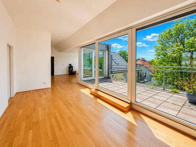 3 Zimmer DG Neubauwohnung mit Terrasse & Stellplatz nahe Schloss Hetzendorf
