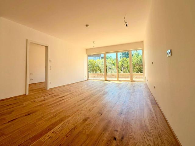 3 Zimmer EG Wohnung mit Terrasse