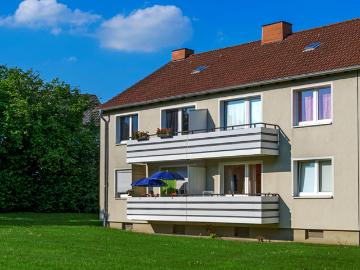 3 Zimmer EG Wohnung in der Stadtmitte, mit neuem Badezimmer Dusche