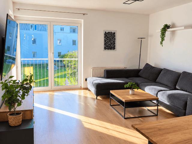 3 Zimmer Eigentumswohnung mit 7,2 m² Loggia & Tiefgarage nahe Stadtpark