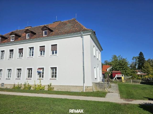 3 Zimmer Eigentumswohnung mit Garten
