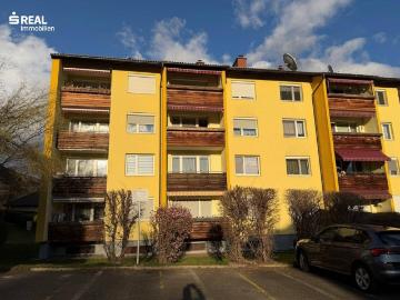 Apartment for sale in 8700 - Aufzug
