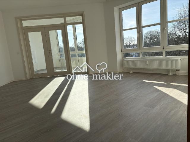 3 Zimmer Endetagen Wohnung mit Südloggia und Tiefgaragen Stellplatz