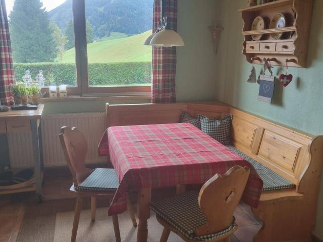 3 Zimmer Erdgeschosswohnung mit Garten und Garage in Tannheim