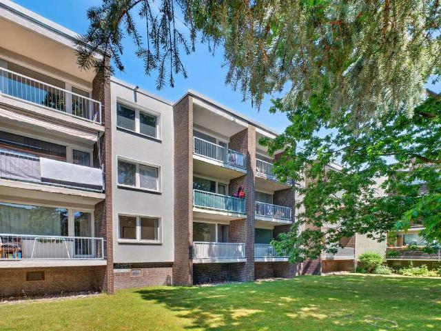 3 Zimmer Erdgeschosswohnung mit Loggia, Gartenblick und Garage in Lehrte