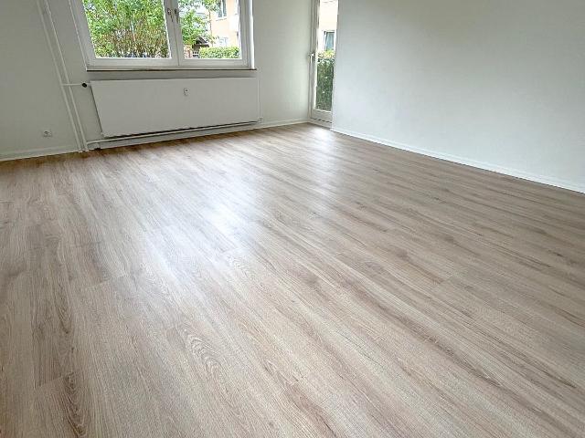 3 Zimmer Erdgeschosswohnung sofort bezugsfertig