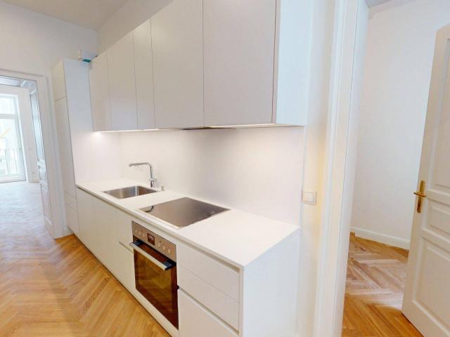 3 Zimmer Erstbezug mit Balkon beim Brunnenmarkt