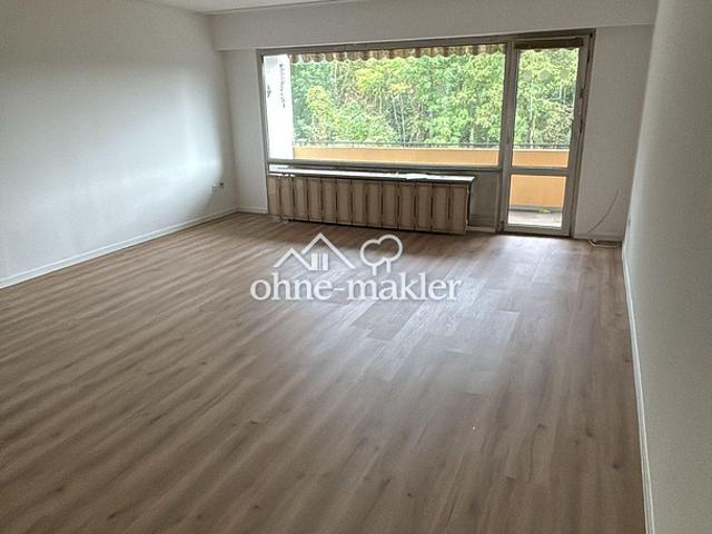 3 Zimmer Etagenwohnung mit Balkon, Keller und optionaler Garage