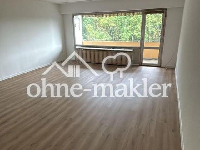 3 Zimmer Etagenwohnung mit Balkon, Keller und optionaler Garage