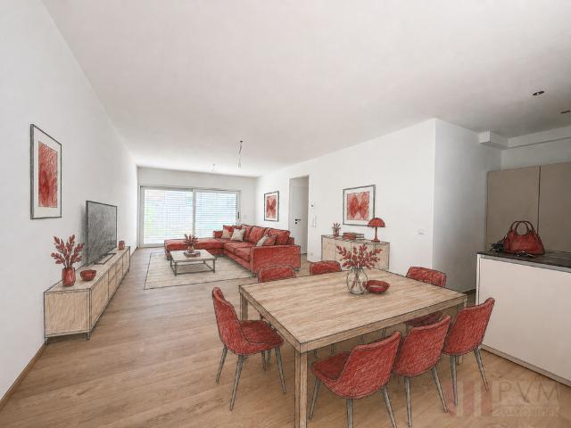 3 ZIMMER GARTENWOHNUNG MIT PRIVATEM POOL 98 M² WOHNFLÄCHE AUF ZWEI EBENEN SEPARATER EINGANG