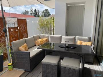 3 Zimmer Gartenwohnung inklusive 2 Garagenplätze