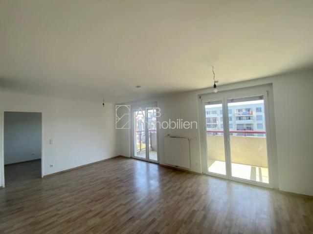 3 Zimmer Genossenschaftswohnung mit großem Innenhofbalkon