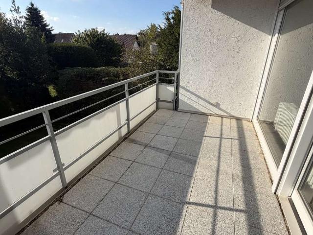 3 Zimmer großer Südbalkon!