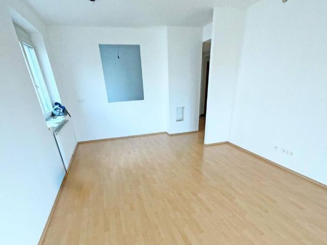 3 Zimmer im 1. Obergeschoss mit guter Aussicht