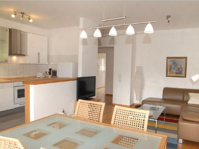 3 Zimmer in Düsseldorf