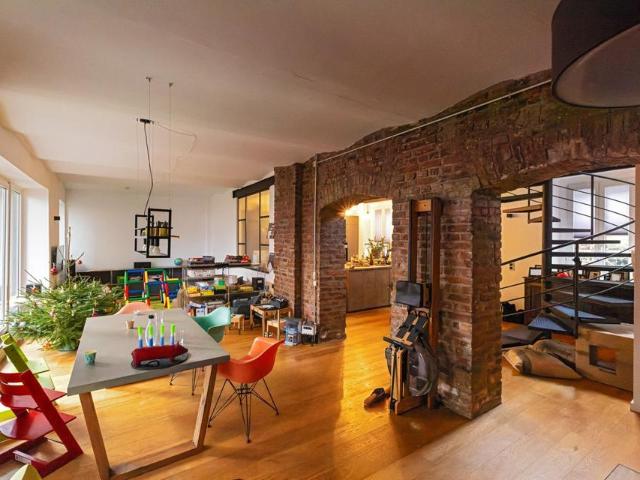 3 Zimmer Loft Eigentumswohnung mit Terrasse in der Südstadt