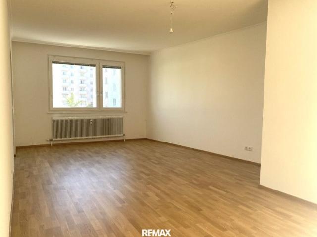 3 Zimmer Loggia Wohnung im 4. Liftstock nahe Matzleinsdorfer Platz