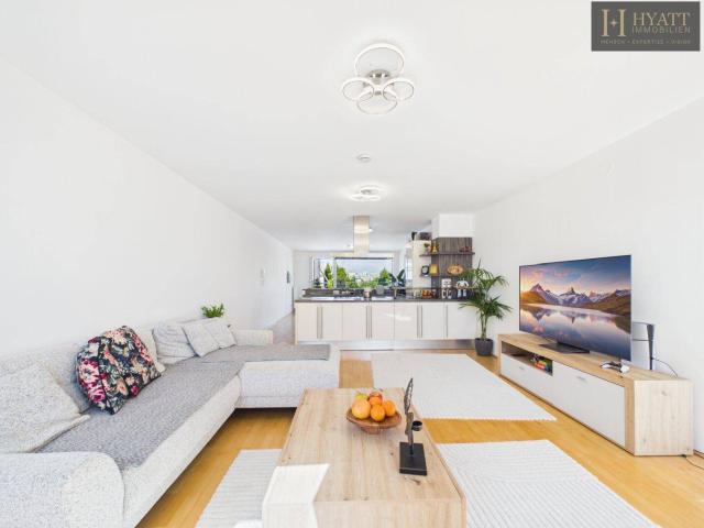 3 Zimmer Maisonette mit 42 m² Freiflächen | inkl. Garage | Fernblick & modernes Wohngefühl