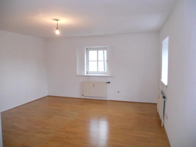 3 Zimmer Maisonettenwohnung mit 2 Balkonen am Stadtplatz 16 ab sofort zu vermieten, Top 14