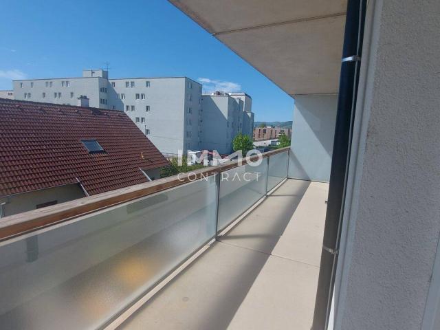 3 ZIMMER MIETWOHNUNG IN DER HAFENSTRASSE MIT GARAGE UND LOGGIA!