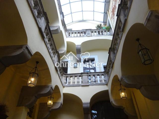 3 Zimmer mit anliegender überdachter Terrasse in der historischen Altstadt