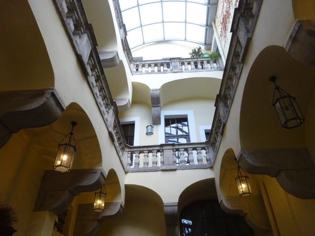 3 Zimmer mit anliegender überdachter Terrasse in der historischen Altstadt