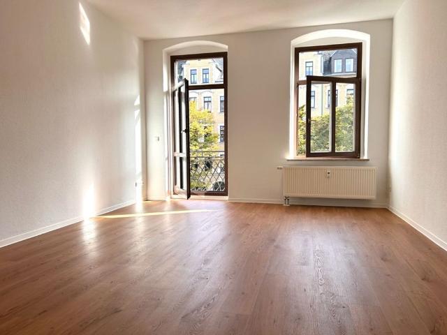 3 Zimmer • mit Balkon • Gäste WC • auf dem Kaßberg • in Chemnitz • zur Miete • ab sofort frei!