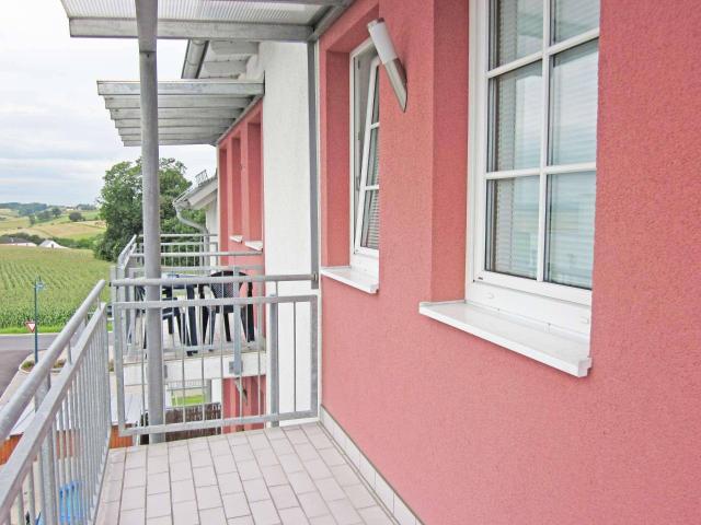 3 Zimmer mit Balkon inkl. Garagenplatz
