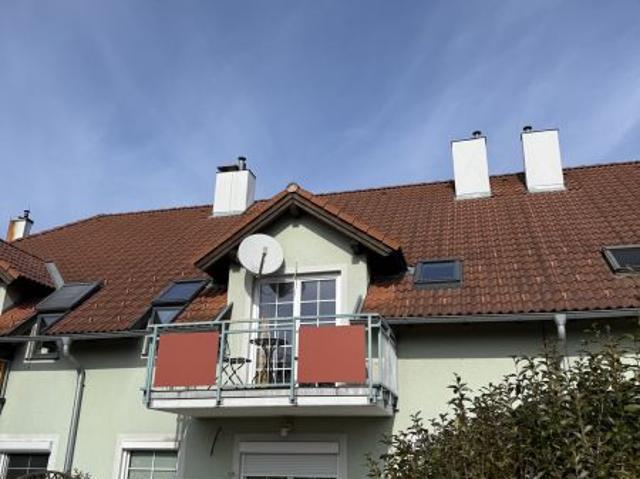 3 Zimmer mit Balkon & Parkplatz