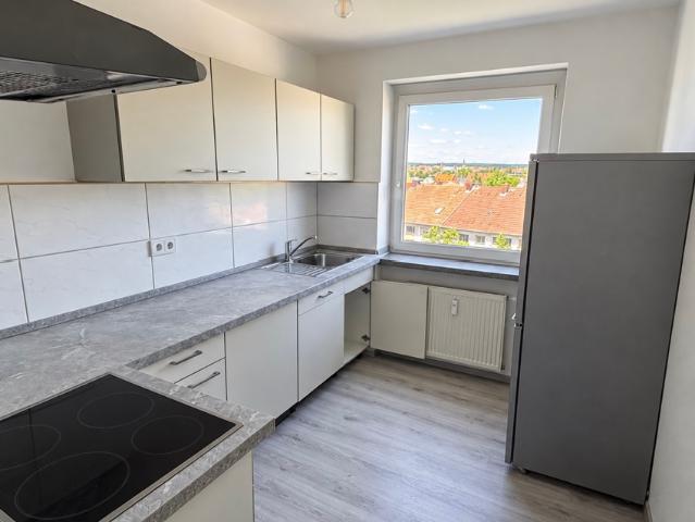 3 Zimmer mit Balkon und Saarbrückenblick