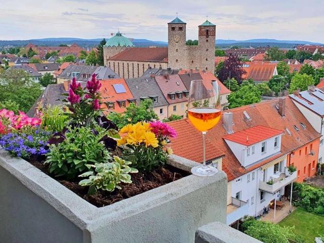 3 Zimmer mit beeindruckendem Ausblick über Bamberg