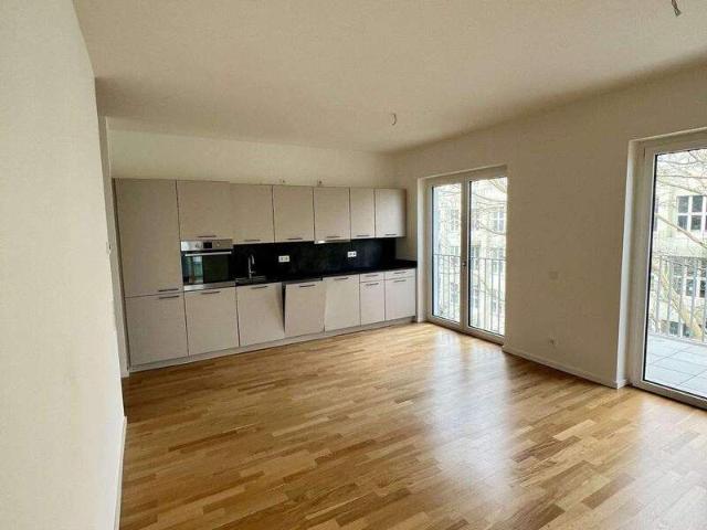 3 Zimmer mit Wohnküche und ein großer Balkon