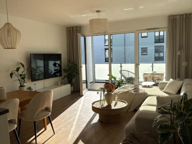 3 Zimmer Neubauwohnung mit TG auf Zeit