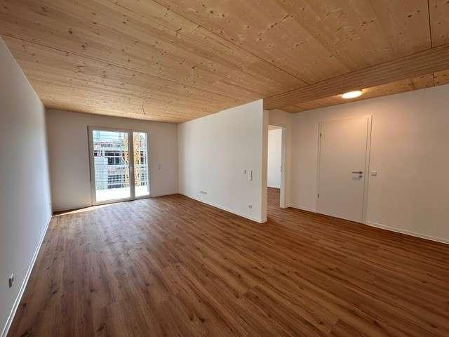 3 Zimmer Neubauwohnung mit Balkon und Aufzug